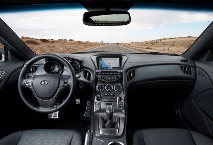 2013 Genesis Coupe من هيونداي تقنيات رياضية فريدة 